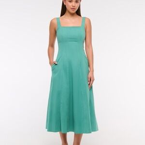 Abercrombie & Fitch Mila Midi Dress